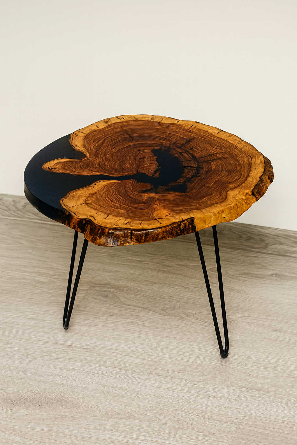 Epoxy resin coffee table/ Handmade/ Olive wood