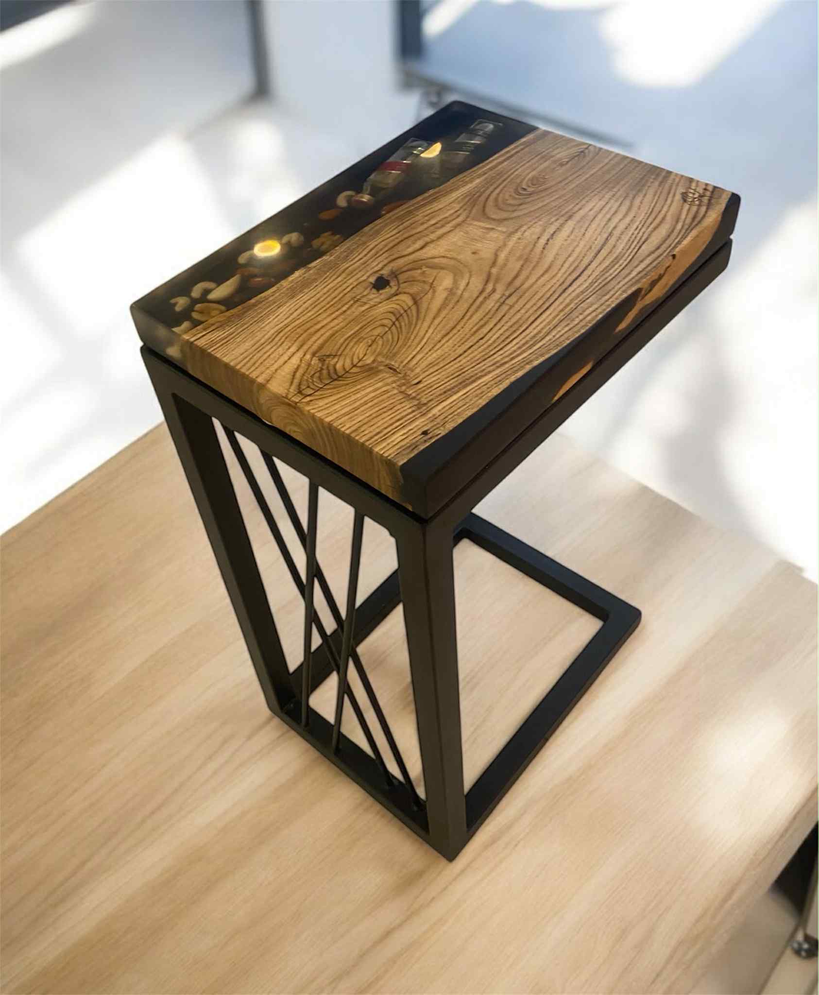 Wood C Shaped Desk for Sofa, Live Edge Couch Side Table, End Table, Corner Coffee Table, Small Journal Table